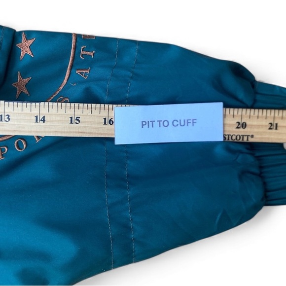 Vintage Bogner Women’s Ski Jacket Size 12 Green Embroidered Hooded Multi-Pocket - Picture 10 of 14